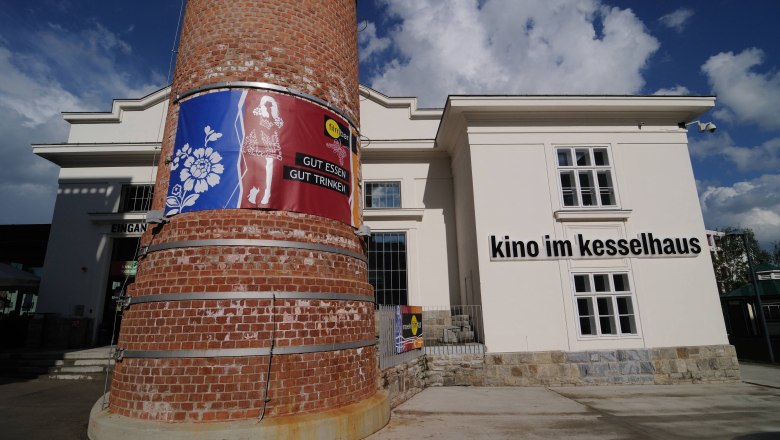 Kino im Kesselhaus aussen © Guenter Pfefferkorn, © Günter Pfefferkorn Kino im Kesselhaus aussen © Guenter Pfefferkorn, © Günter Pfefferkorn