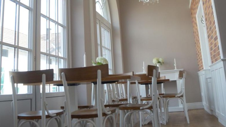 Chamber and paddock, © Julia Pfeiffer / Fam. Engelbrecht Chamber and paddock, © Julia Pfeiffer / Fam. Engelbrecht