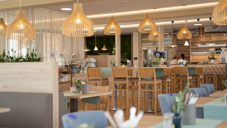 cafe-2, © Simon Kuntner cafe-2, © Simon Kuntner