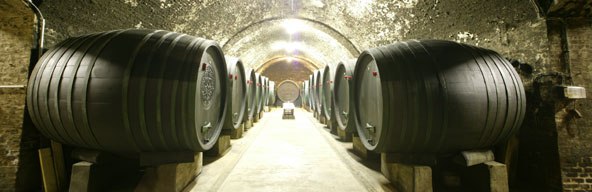 Wine barrels, © http://www.spaetrot.com Wine barrels, © http://www.spaetrot.com