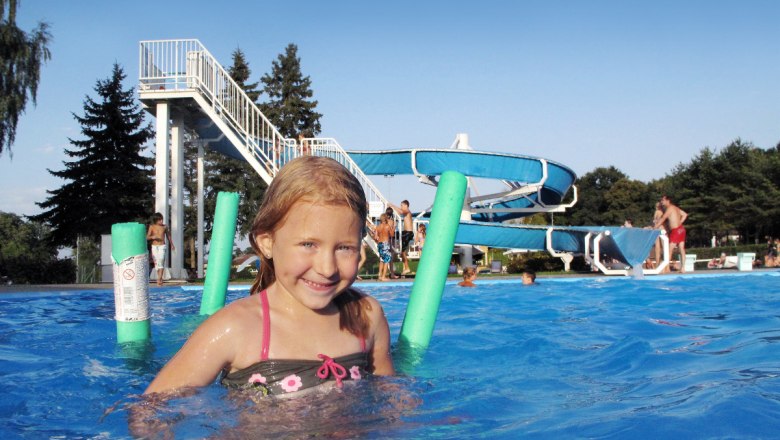 Neuhofen an der Ybbs outdoor pool, © weinfranz.at Neuhofen an der Ybbs outdoor pool, © weinfranz.at