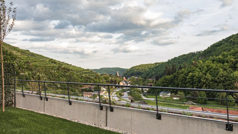 Terrace with a view, © Weingut Nigl Terrace with a view, © Weingut Nigl