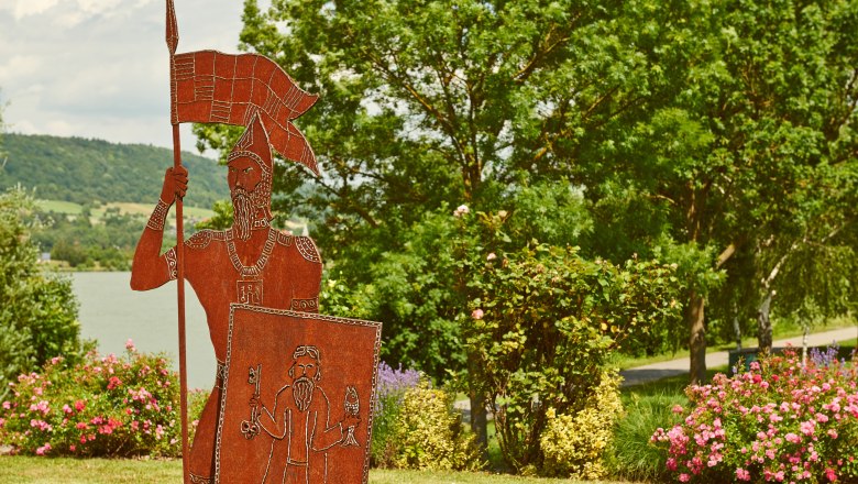 Nibelungen on the banks of the Danube, © Klaus Engelmayer Nibelungen on the banks of the Danube, © Klaus Engelmayer