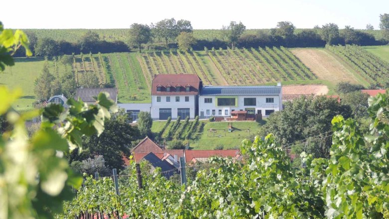 Wine tavern, © Fam. Dworzak Wine tavern, © Fam. Dworzak