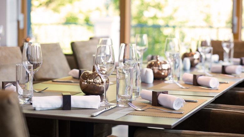 Restaurant Vier Jahreszeiten, © Schlosspark Mauerbach/mesonic Restaurant Vier Jahreszeiten, © Schlosspark Mauerbach/mesonic