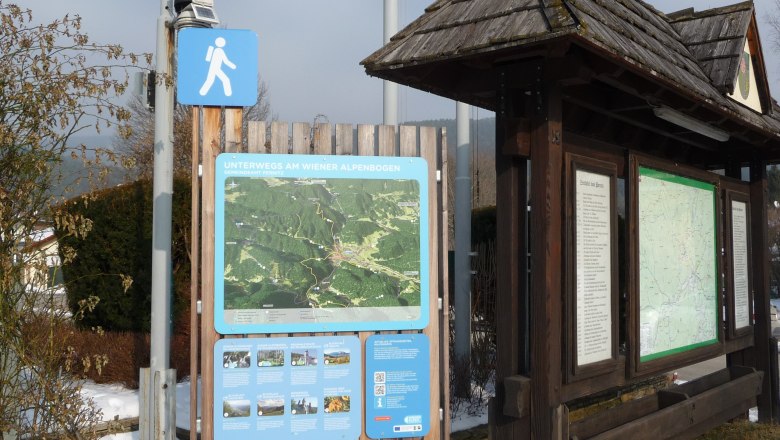 Hiking board, © Wiener Alpen Hiking board, © Wiener Alpen