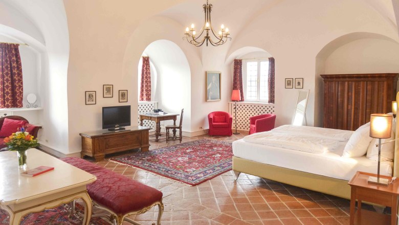 Luxury suite, © Schlosshotel Mailberg / point of view Luxury suite, © Schlosshotel Mailberg / point of view