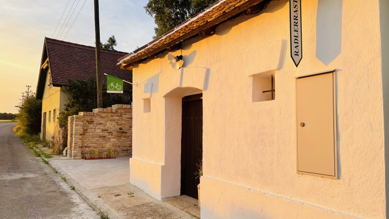 Cellar outside, © Fam. Thürr Cellar outside, © Fam. Thürr