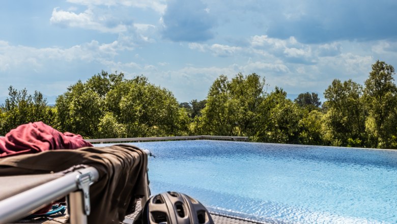 Pool, © Wiener Alpen / Martin Fülöp Pool, © Wiener Alpen / Martin Fülöp