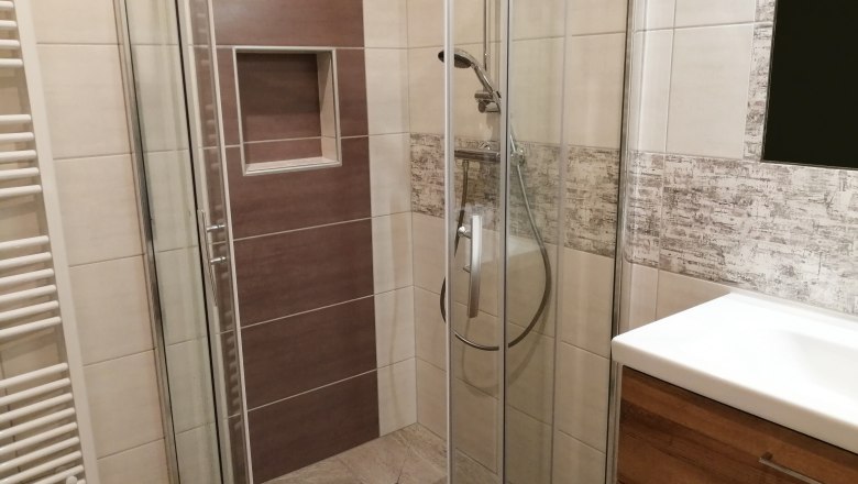 Bathroom "Mother of pearl", © Martina Bachzelt Bathroom "Mother of pearl", © Martina Bachzelt