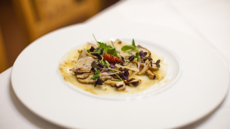 hay ditch, © Martin Schotte hay ditch, © Martin Schotte