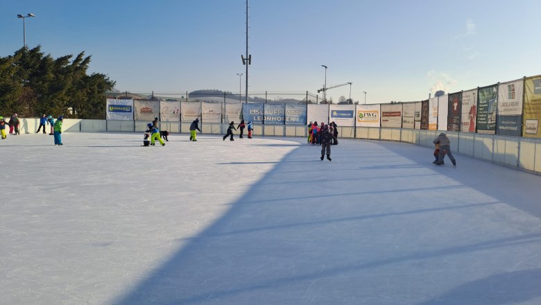 Ice rink, © Josef Motusz Ice rink, © Josef Motusz