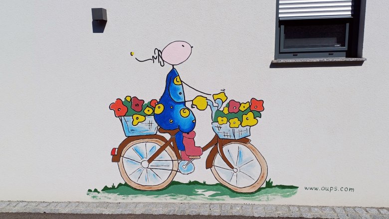 A dear greeting to our cyclists..., © Martina Bachzelt A dear greeting to our cyclists..., © Martina Bachzelt