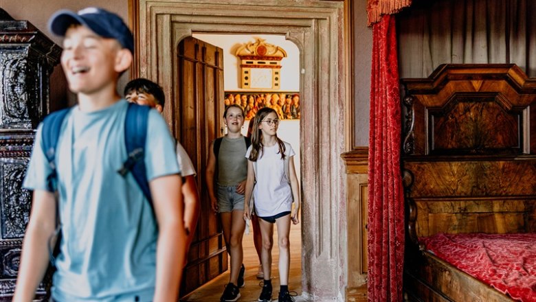 31_W4_Jugend_RenaissanceschlossRosenburg_WEB_073A8811 © Waldviertel Tourismus, Matthias Streibel, © Waldviertel Tourismus, Matthias Streibel 31_W4_Jugend_RenaissanceschlossRosenburg_WEB_073A8811 © Waldviertel Tourismus, Matthias Streibel, © Waldviertel Tourismus, Matthias Streibel