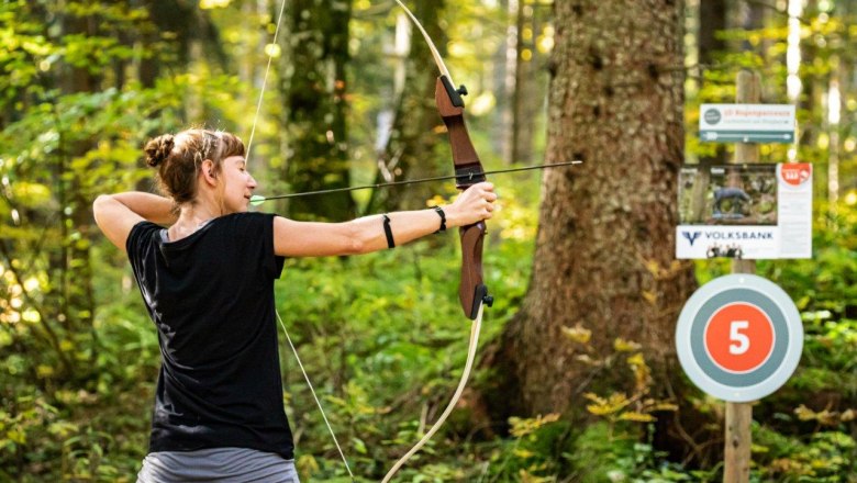 Beginners can also try their hand at archery after a short training session, © Ludwig Fahrnberger Beginners can also try their hand at archery after a short training session, © Ludwig Fahrnberger