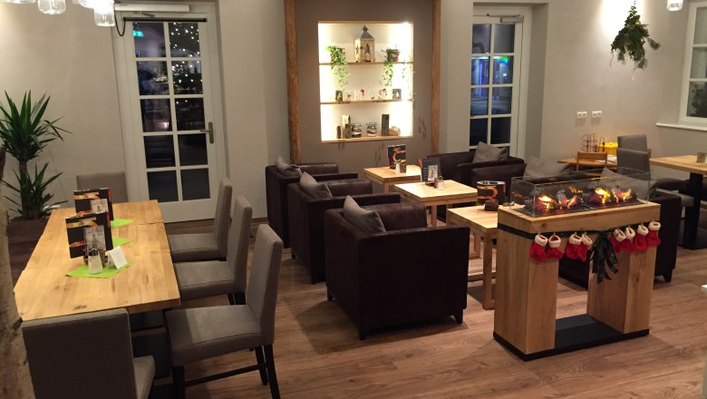 Cafe Riesenhuber Aschbach, © Bäckerei Riesenhuber Cafe Riesenhuber Aschbach, © Bäckerei Riesenhuber