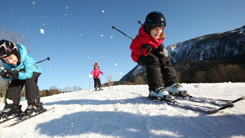 Lyžiarsky kurz v Lackenhofe na Ötscheri., © Mostviertel Tourismus, schwarz-koenig.at Lyžiarsky kurz v Lackenhofe na Ötscheri., © Mostviertel Tourismus, schwarz-koenig.at