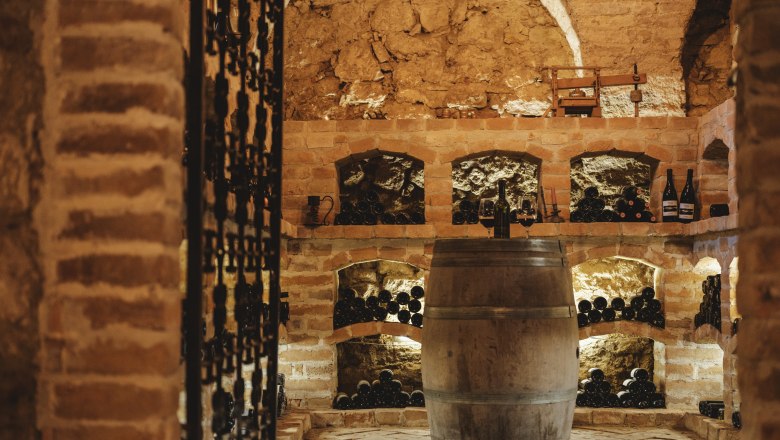 Weinkeller mit Vinothek, © Niederösterreich Werbung/Michael Reidinger Weinkeller mit Vinothek, © Niederösterreich Werbung/Michael Reidinger