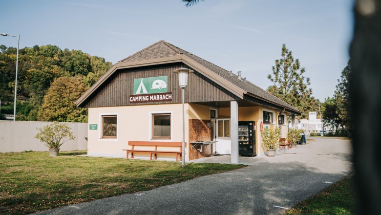 Sanitary facilities and self-service, © Marbach Camping Sanitary facilities and self-service, © Marbach Camping