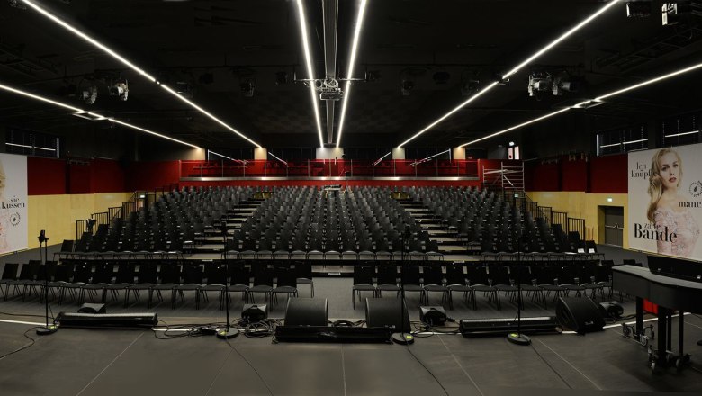 Ybbsfeldhalle Auditorium, © Roland Schuller Ybbsfeldhalle Auditorium, © Roland Schuller
