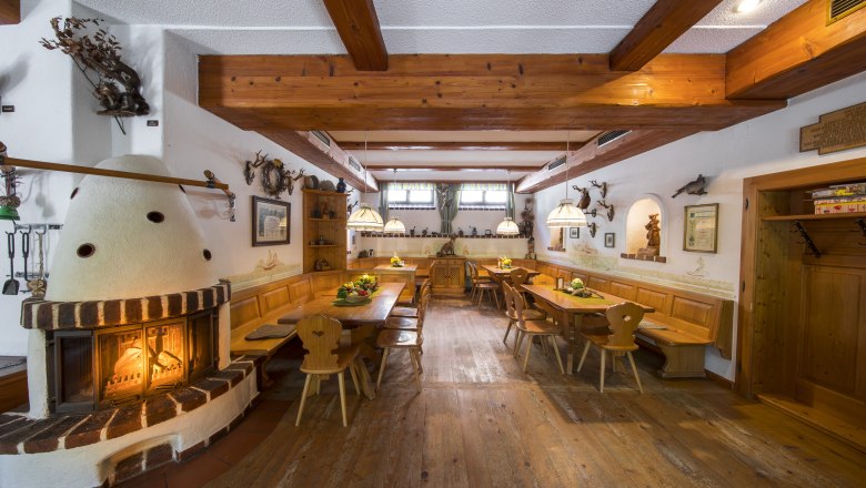 Cozy, rustic parlor, © Kurt Pinter Cozy, rustic parlor, © Kurt Pinter