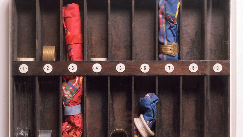 Les ronds de serviette, 1962 peruz, © Ausstellungshaus Spoerri Les ronds de serviette, 1962 peruz, © Ausstellungshaus Spoerri