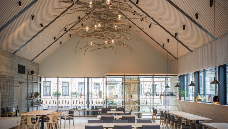 Miestne vnútro, © robert herbst Miestne vnútro, © robert herbst