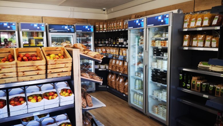 Diverse selection, © Neidlinger Dorfladen Diverse selection, © Neidlinger Dorfladen