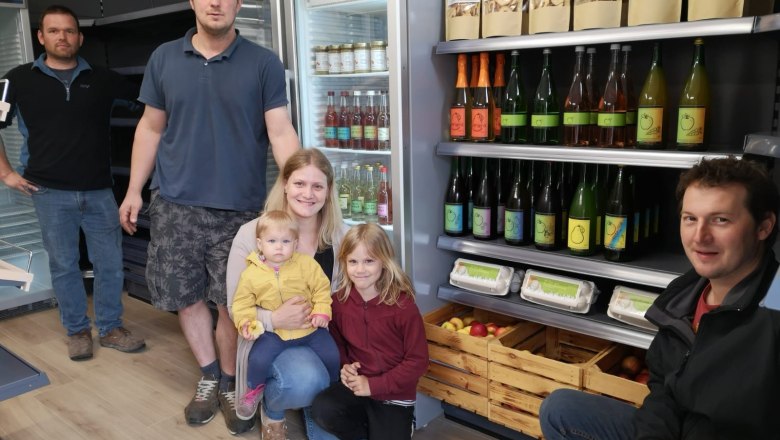 Visit to the village store, © Neidlinger Dorfladen Visit to the village store, © Neidlinger Dorfladen