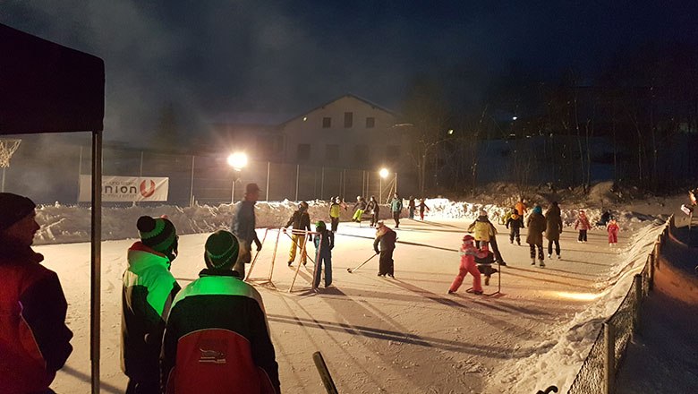 Ice skating in Bad Traunstein, © Gemeinde Bad Traunstein Ice skating in Bad Traunstein, © Gemeinde Bad Traunstein