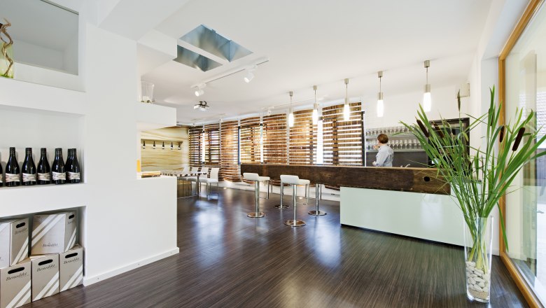 Tasting room, © Benedikt Tasting room, © Benedikt