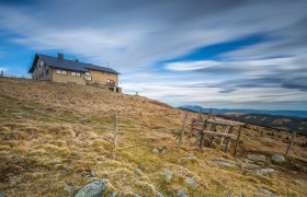 Wetterkoglerhaus am Hochwechsel, © Wiener Alpen, Christian Kremsl Wetterkoglerhaus am Hochwechsel, © Wiener Alpen, Christian Kremsl
