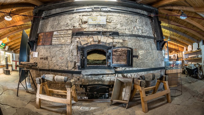 Lime kiln BAXA, © Andreas Wuketich Lime kiln BAXA, © Andreas Wuketich