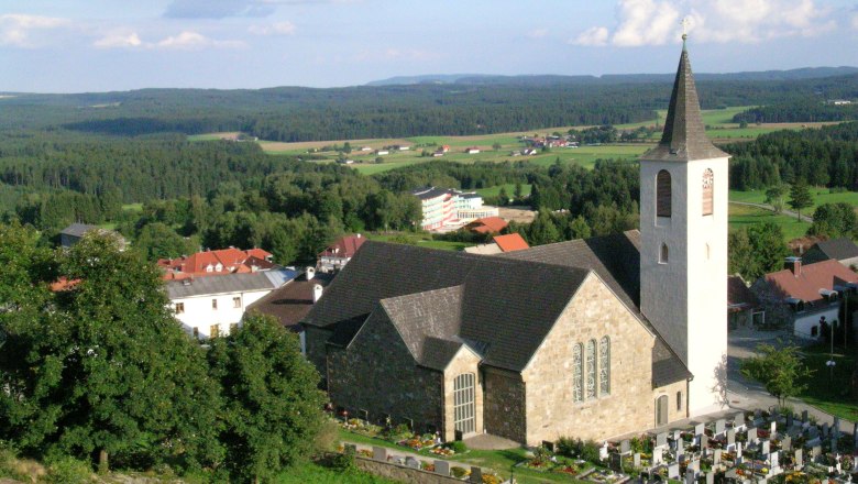 Bad Traunstein parish church, © Gerhard Klawatsch Bad Traunstein parish church, © Gerhard Klawatsch