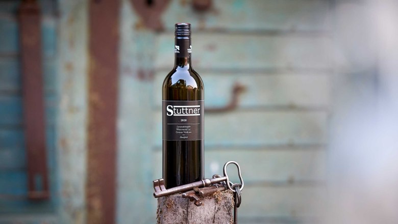 Wine bottle, © Weinbau Stuttner Wine bottle, © Weinbau Stuttner
