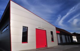 Modern vinification, © Harald Seymann