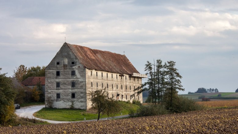 Obilný materiál skôr, © korngut