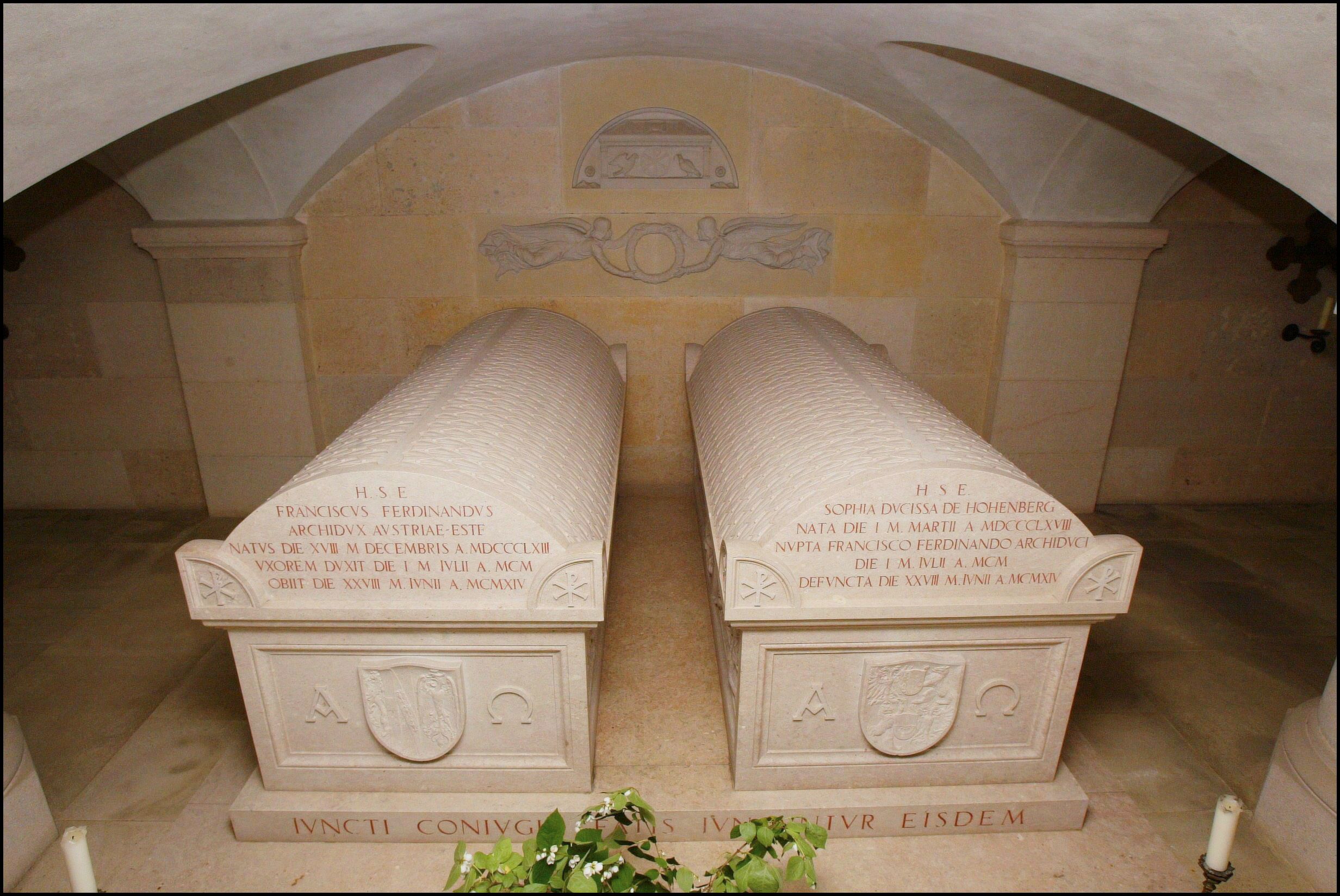 Pohľad do interiéru krypty na hrade Artstetten