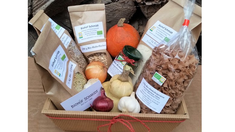 Gift basket, &copy; Fam. Schmidt