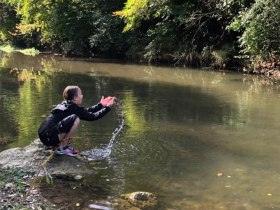 Z&aacute;žitok z bl&iacute;zka na piesočnat&yacute;ch brehoch v Terstingu, &copy; Wienerwald Tourismus GmbH