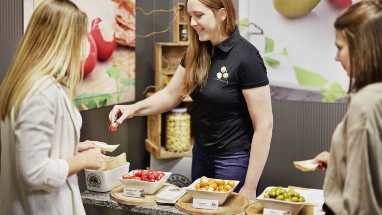 Tasting, &copy; Waldviertel Tourismus, Gerhard Wasserbauer