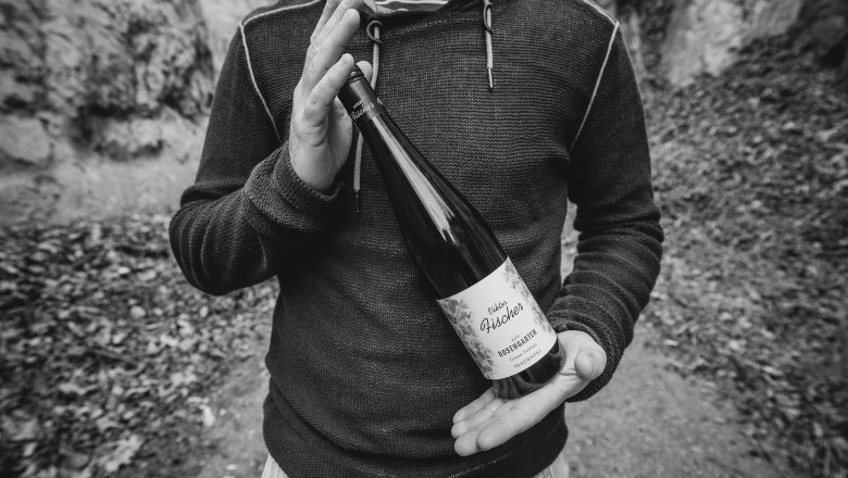 Vinohradn&iacute;k predstavuje fľa&scaron;u v&iacute;na