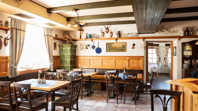 Cozy parlor with farm sale, &copy; Nieder&ouml;sterreich Werbung/Nadja B&uuml;chler