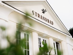 Kulinarische Reise, Alpenstrandbad Edlach, Reichenau an der Rax, Wiener Alpen, © Niederösterreich Werbung/Mara Hohla Herunterladen