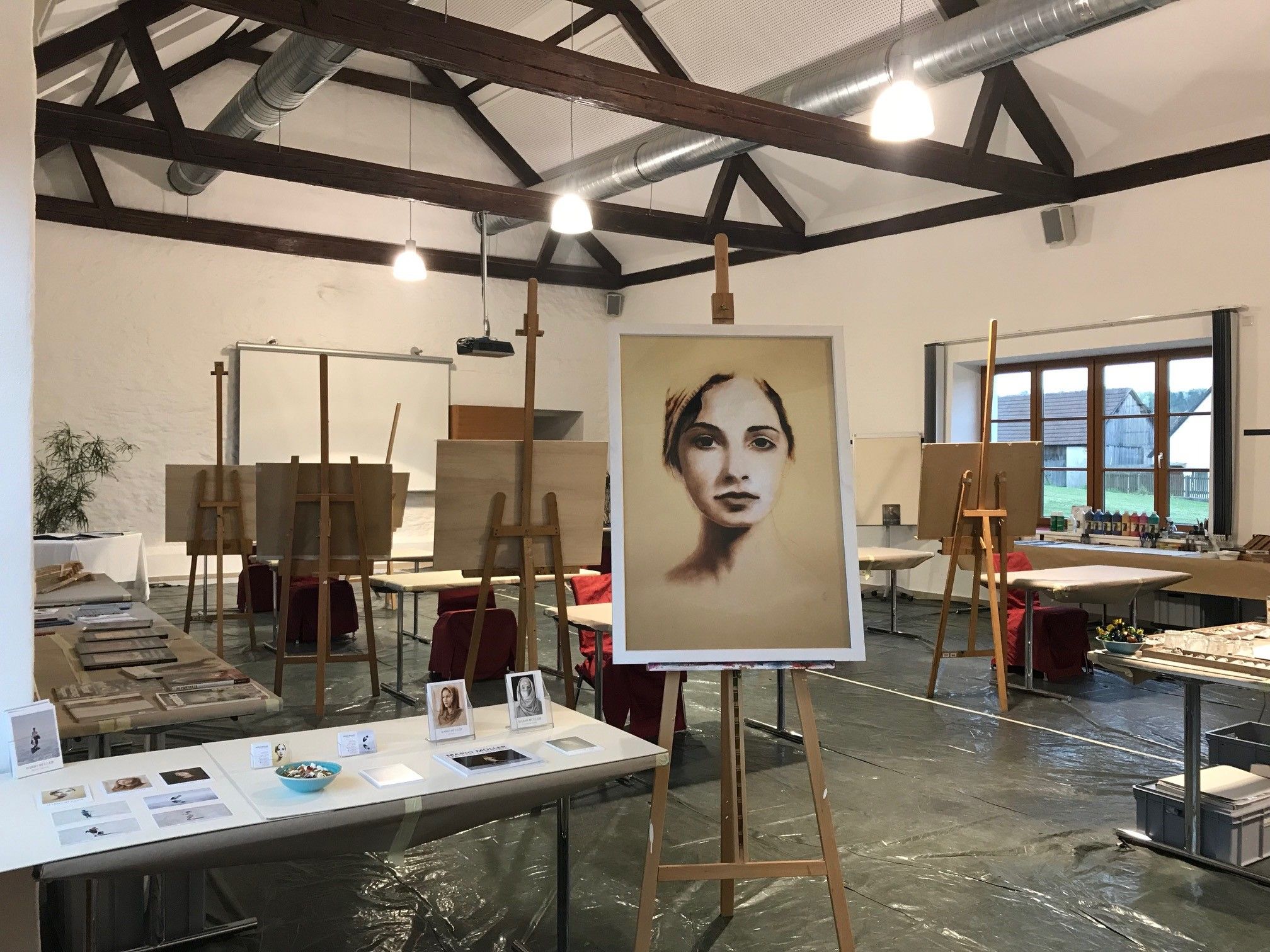 Miestnosť s rybníkom počas kurzu