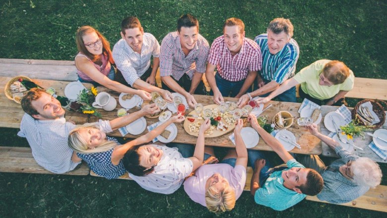 The Wilhelmsburger Hoflieferanten team, &copy; David Faber