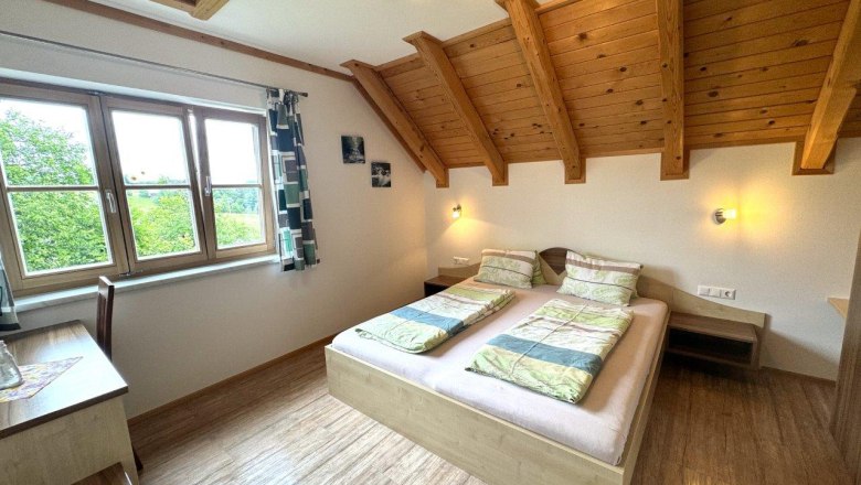 Vacation apartment bedroom, &copy; H&ouml;barten