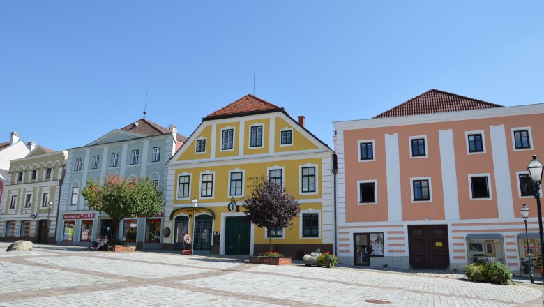 Town houses on the main square, &copy; Stadtgemeinde Zwettl