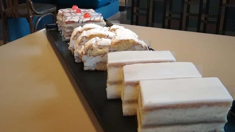 Delicious pastries, &copy; Markus K&uuml;rrer