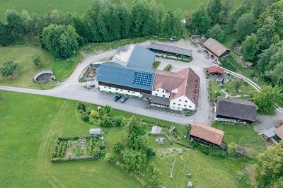 Courtyard view from a bird's eye view, &copy; Einkehrhof Poggau